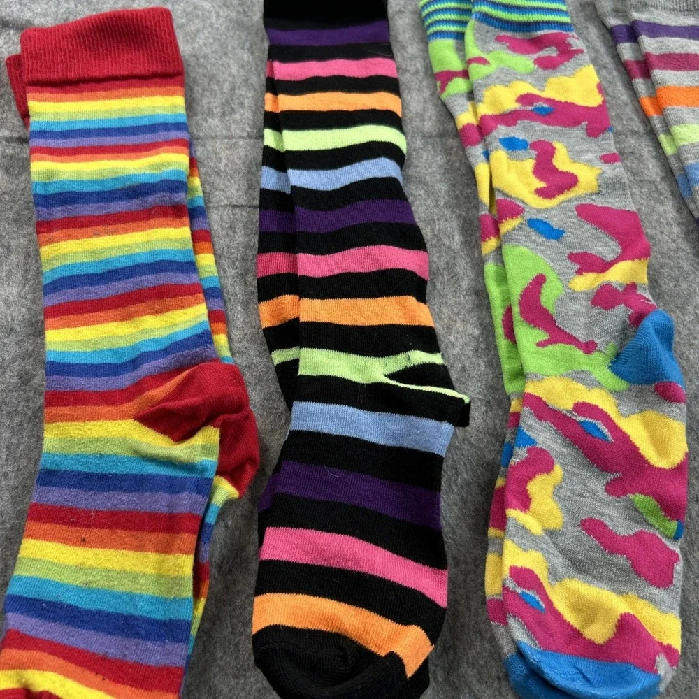 5 Pairs of Ladies' Stretch Socks size 9-11 Multicolored Stripes Geometric‎